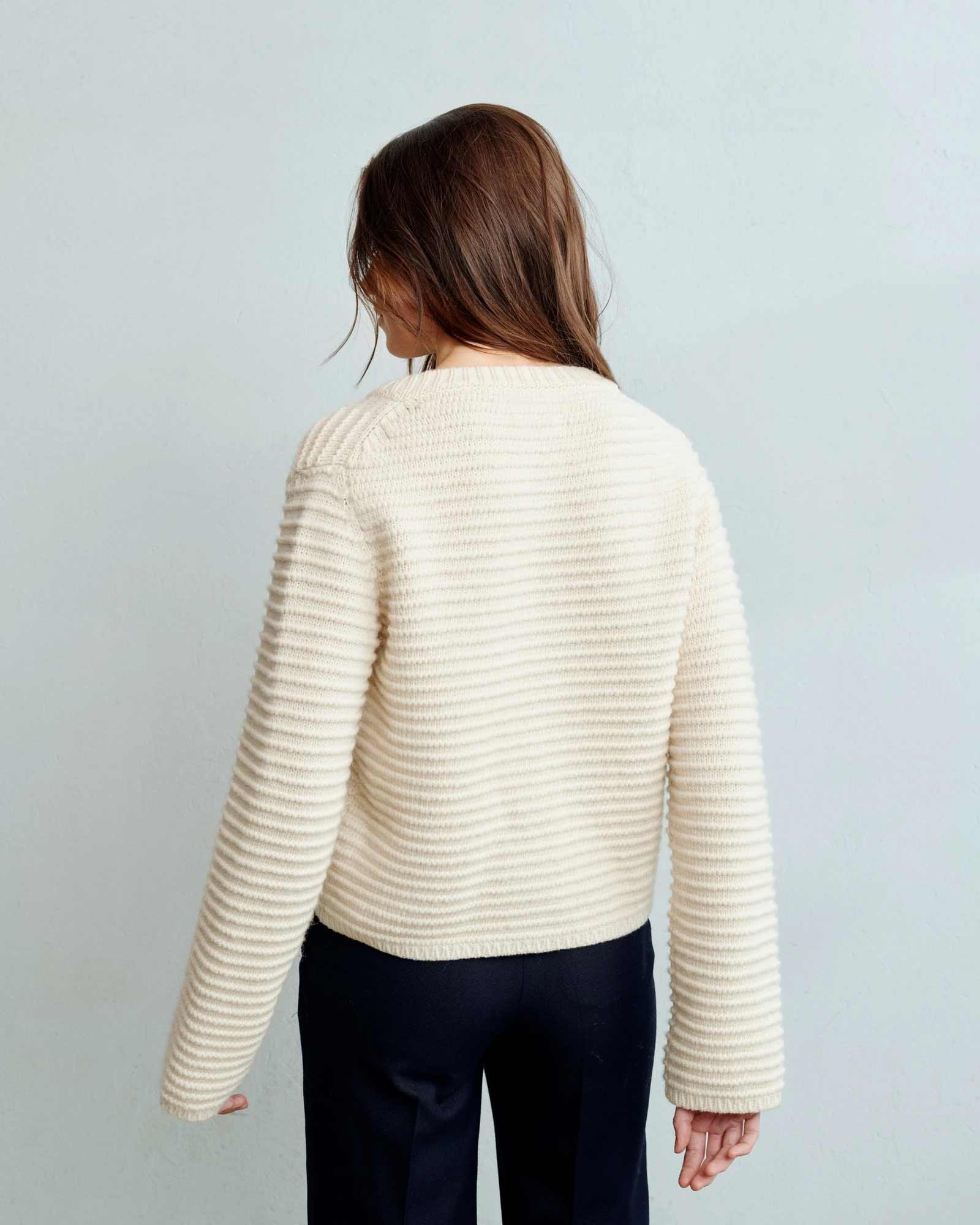 Snø No. 2 Cardigan